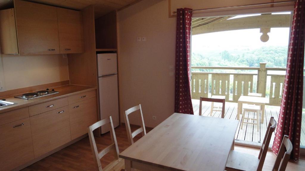 Chalet Domaine De Combe Ramond Veilhes Room photo